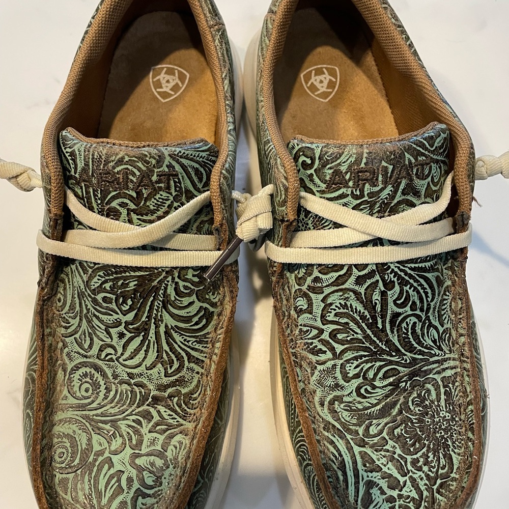 Ariat Floral Embossed Hilo Moc Toe Leather Shoes